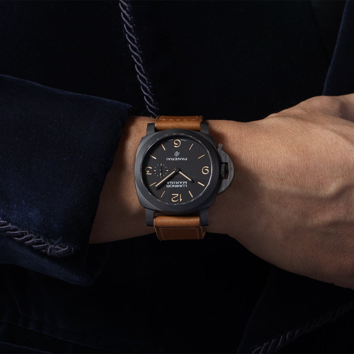 Panerai x Revolution Luminor Marina Carbotech "Destro" PAM01708