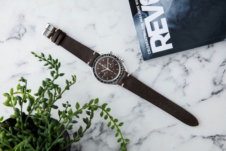 Leather watch strap, dark brown