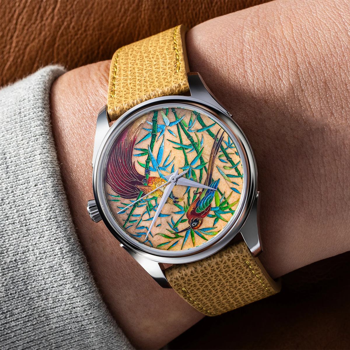 Celadon Cloisonné Enamel Imperial Four Nobles 'Summer / Bamboo (竹)'