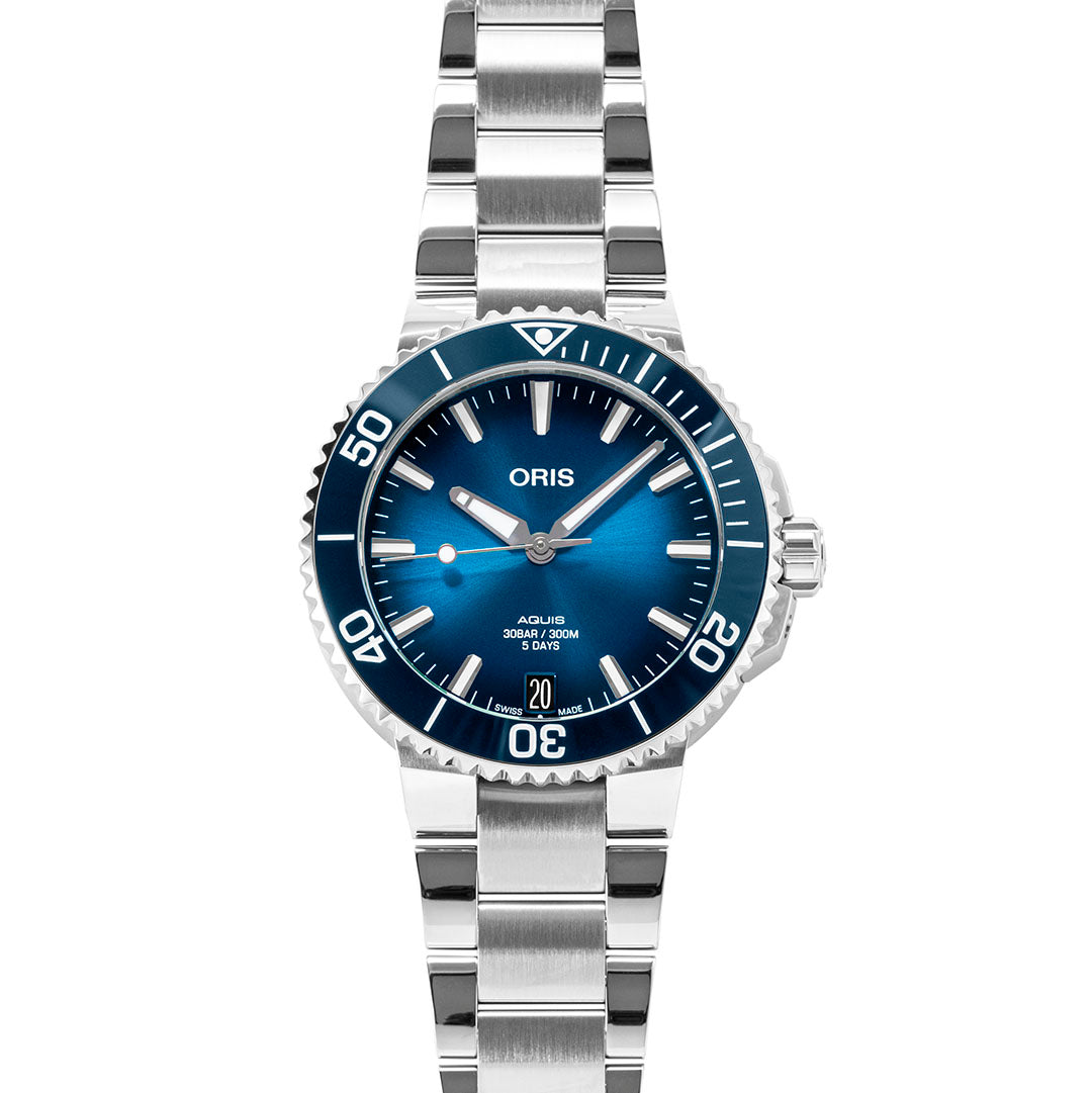 ORIS Aquis Date Caliber 400 with Stainless Steel Bracelet