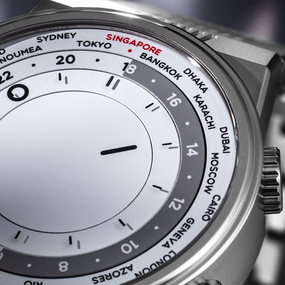 Alterum Worldtimer Horizon